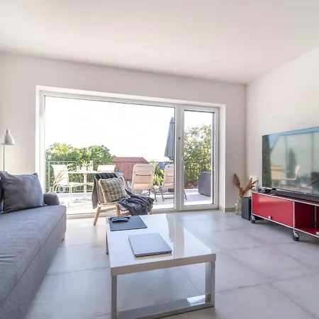 Apartment Peter's Lucky Home, Modern Neubau Am Balaton Vonyarcvashegy